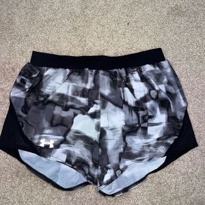 black and grey under armour shorts